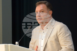 Албена - среща - местни власти - управление на отпадъците - споделена отговорност на общините и държавата