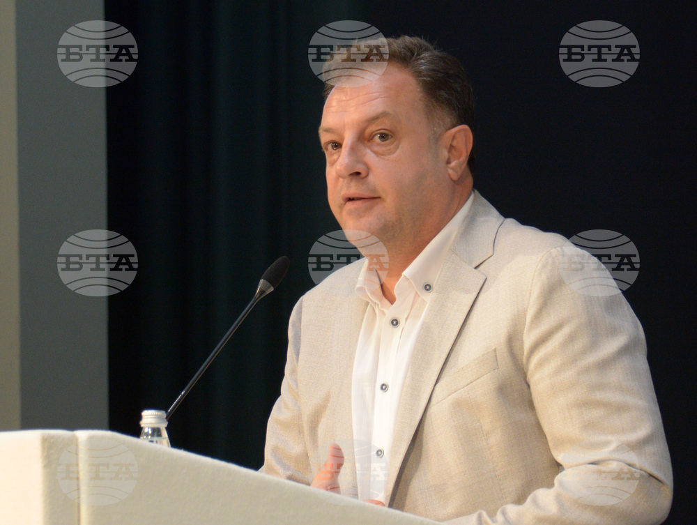 Албена - среща - местни власти - управление на отпадъците - споделена отговорност на общините и държавата
