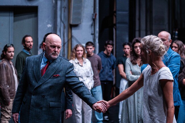 Работата на Деклан Донелан и Ник Ормерод по антични трагедии се представя на Международния театрален фестивал „Варненско лято“