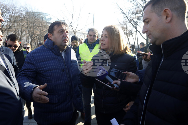 Иван Шишков - Йорданка Фандъкова - жълти павета - ремонт - проверка