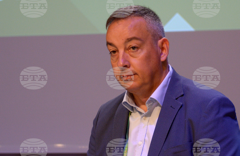 Албена -  Годишна среща на местните власти - дискусия - Общински съвети