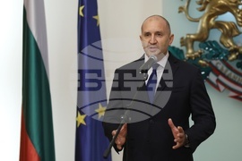 Румен Радев - дейци на военната авиация - отличия