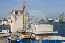 Варна - Рейдова кула - събаряне