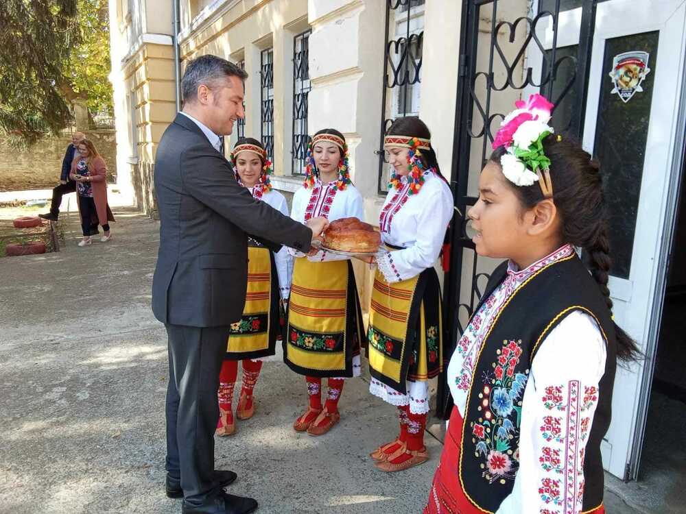 Коалиция „БСП – Обединена левица“: Кристиан Вигенин с ангажимент за защита на единствените училища в отдалечени общини