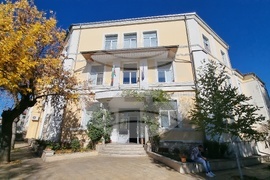 Ловеч - Профилирана езикова гимназия „Екзарх Йосиф Първи“ - "Клетва"