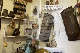 Украйна - Село Зализничне - Етнографски музей