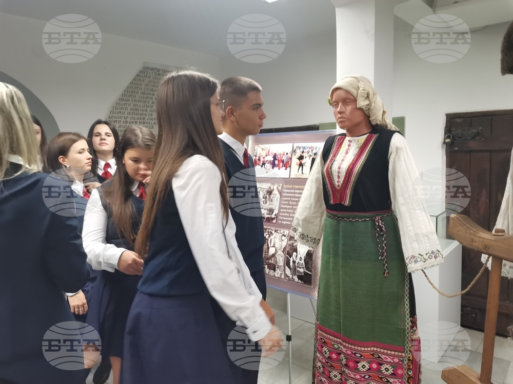 Община Гоце Делчев: Изложба и представяне на книга