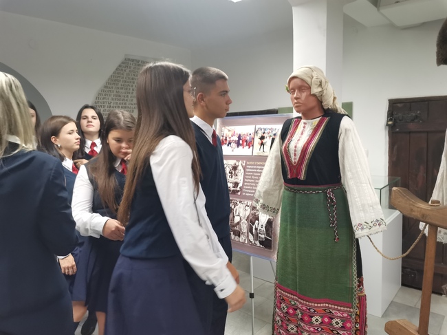 Община Гоце Делчев: Изложба и представяне на книга 