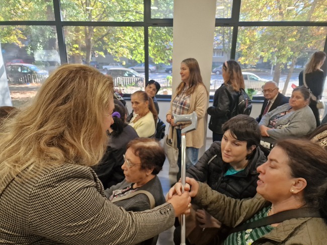 Община Кърджали: Общината почете незрящите в Международния ден на белия бастун