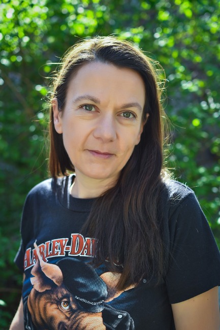 Нова литературна поредица „По следите на изгубената поезия“ стартира на 24 октоври с участието на писателката Елена Алексиева