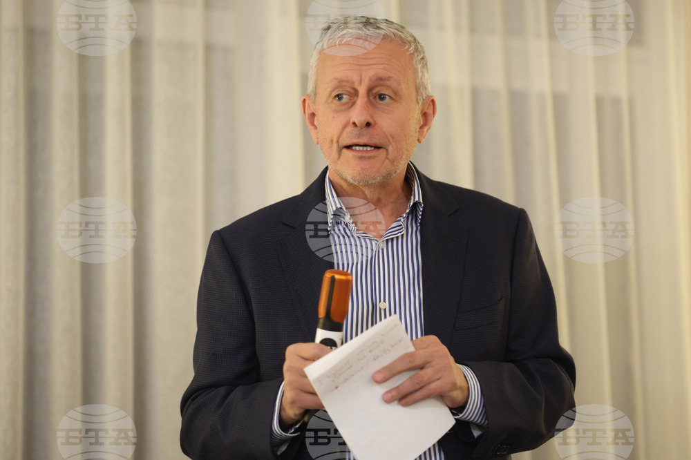 „Укрепване на приятелството и сътрудничеството между България и Аржентина в настоящата геостратегическа ситуация“ - кръгла маса