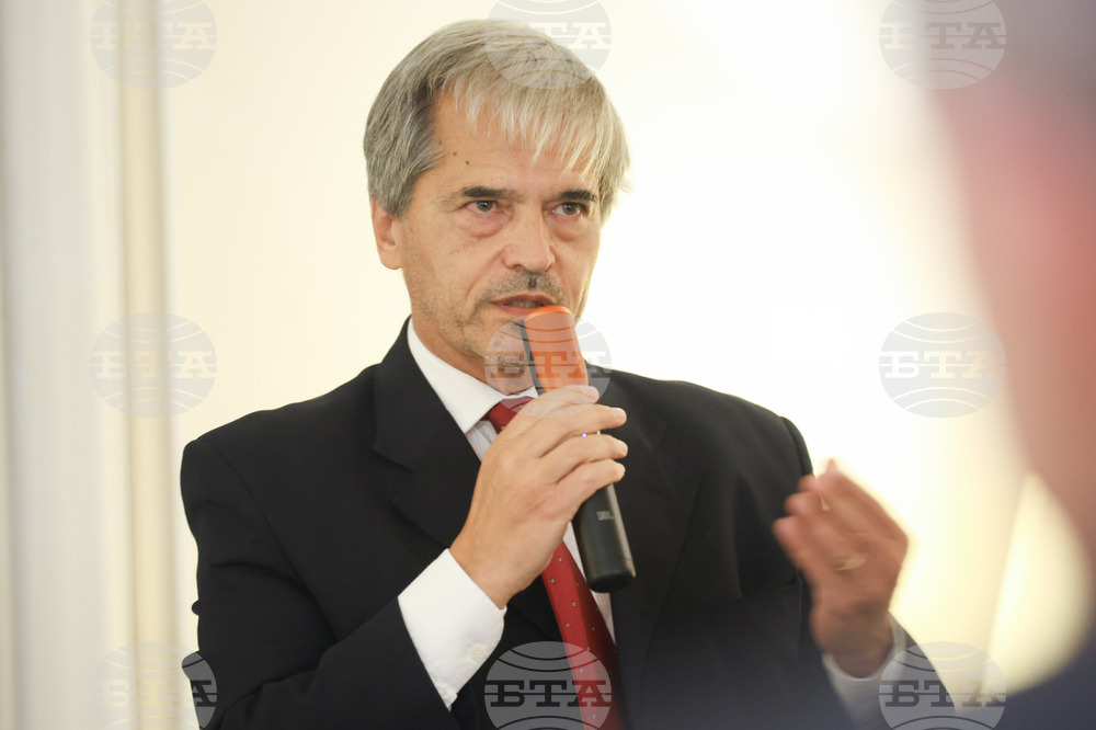 „Укрепване на приятелството и сътрудничеството между България и Аржентина в настоящата геостратегическа ситуация“ - кръгла маса
