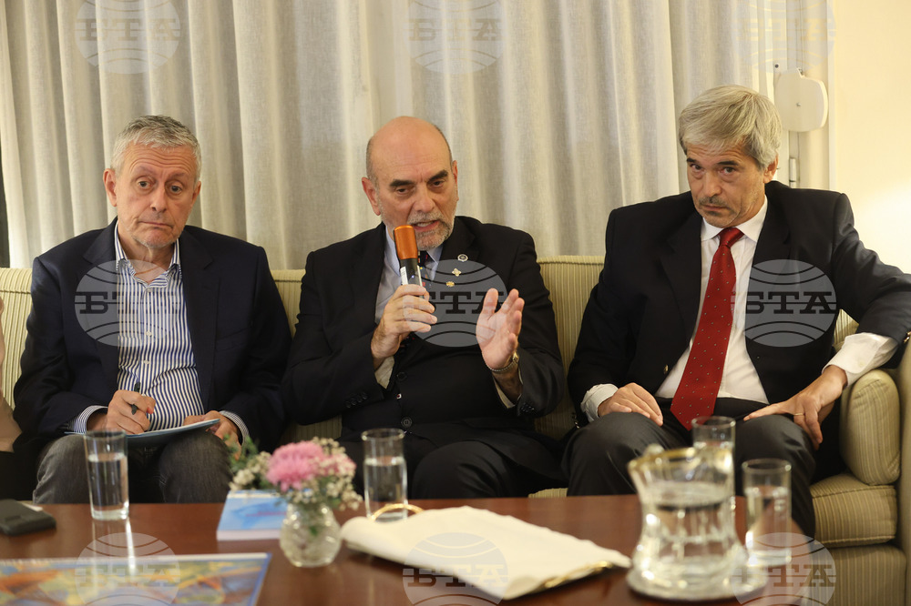 Round Table in Sofia Discusses Bilateral Relations with Argentina