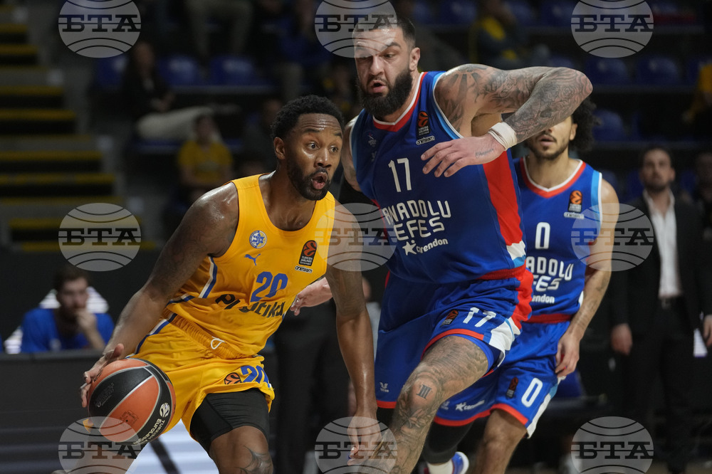 Три отбора потвърдиха местата си в плейофите на баскетболната Евролига