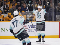 Kraken Predators Hockey