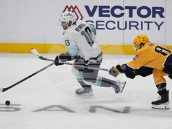 Kraken Predators Hockey