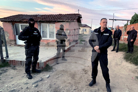 Любимец - изборна търговия - полицейска акция