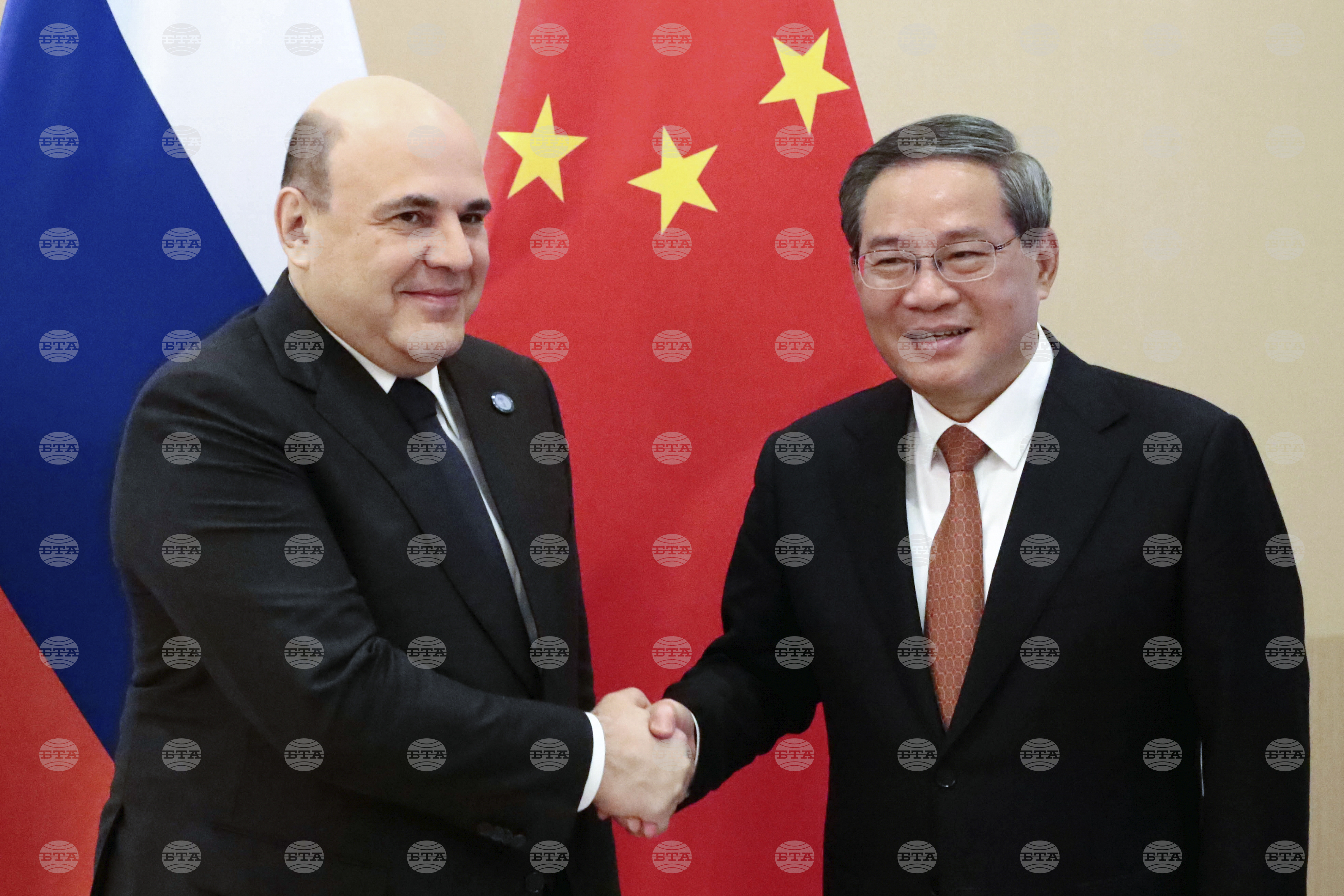 Руският премиер Михаил Мишустин пристигна в китайския град Ханчжоу, където ще се срещне с китайския си колега Ли Цян