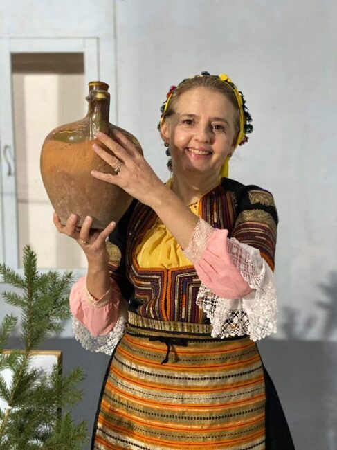 Невенка Костадинова от Босилеград е сред шестте финалистки за престижната награда „Българка на годината – Света Злата Мъгленска“