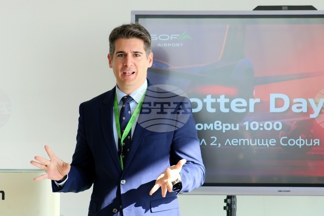 Летище София - Ден на отворените врати за авиофотографи