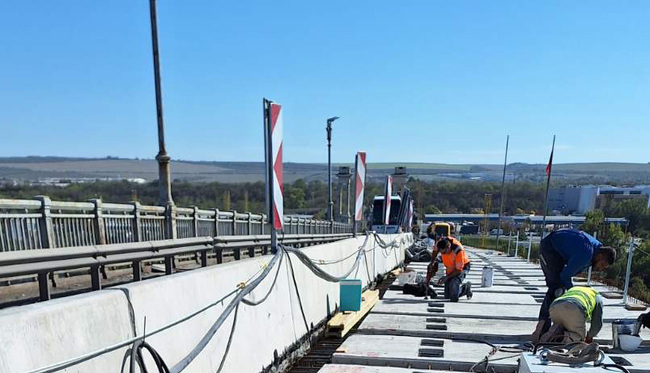 АПИ: 195 стоманобетонни панела са изработени досега за ремонта на Дунав мост при Русе