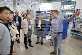 Японска делегация - компания "Мултивак"