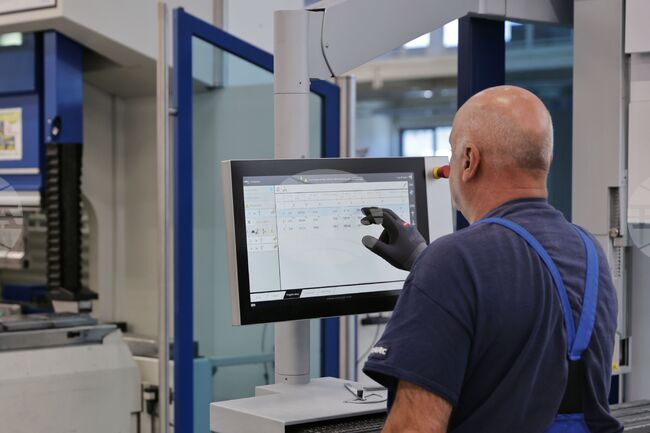 Общият индекс на цените на производител се увеличава с 3,6 на сто през декември на месечна база и с 5,3 на сто на годишна основа, съобщи НСИ