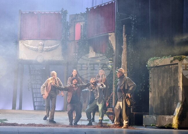 Варненският драматичен театър започва новата година с представления на най-гледаните си спектакли