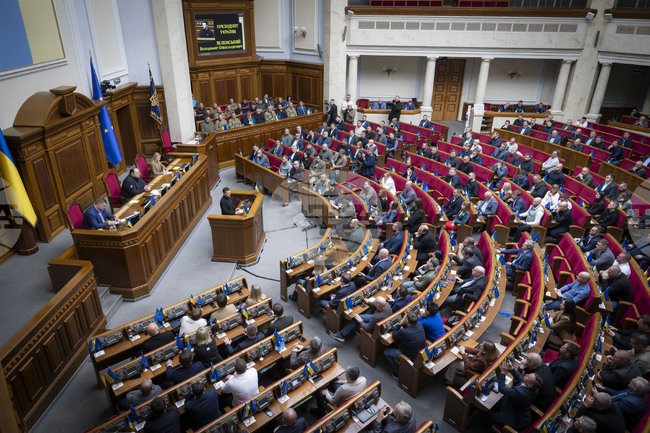 Украйна удължи с още три месеца военното положение и мобилизацията 