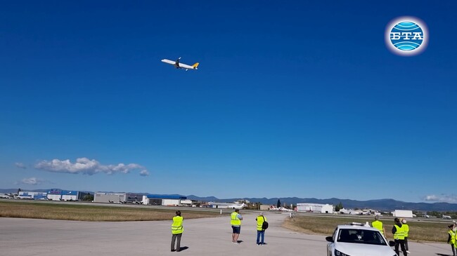 През 2026 г. Летище София ще изгради площадка за авиационна фотография