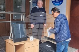 Шумен - пробно машинно гласуване