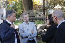 Изложба "Младежите на България в Европейското семейство"