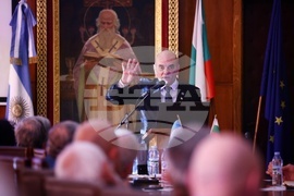 Аржентина и България на Антарктида - конференция - Марсело Тарапов