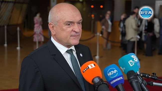 България е готова да поиска извънреден доклад за готовността за еврозоната, щом изпълни изискванията, потвърди премиерът Главчев