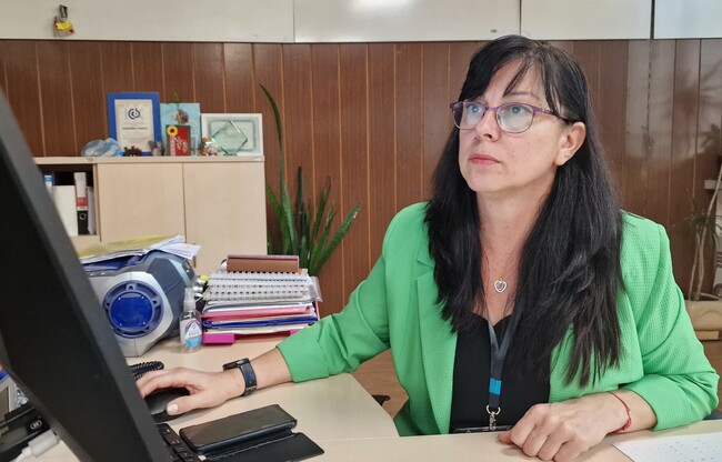 Общо 3283 заявления за подпомагане на ученици от първи до четвърти и в осми клас са постъпили в Регионална дирекция „Социално подпомагане"- Хасково