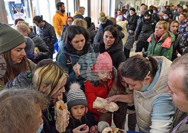 Humanitarian Support Programme for Ukrainian Refugees Extended By One Month 