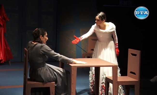 „Куклен дом, втора част“ в Народния театър: Независимостта винаги идва с компромиси