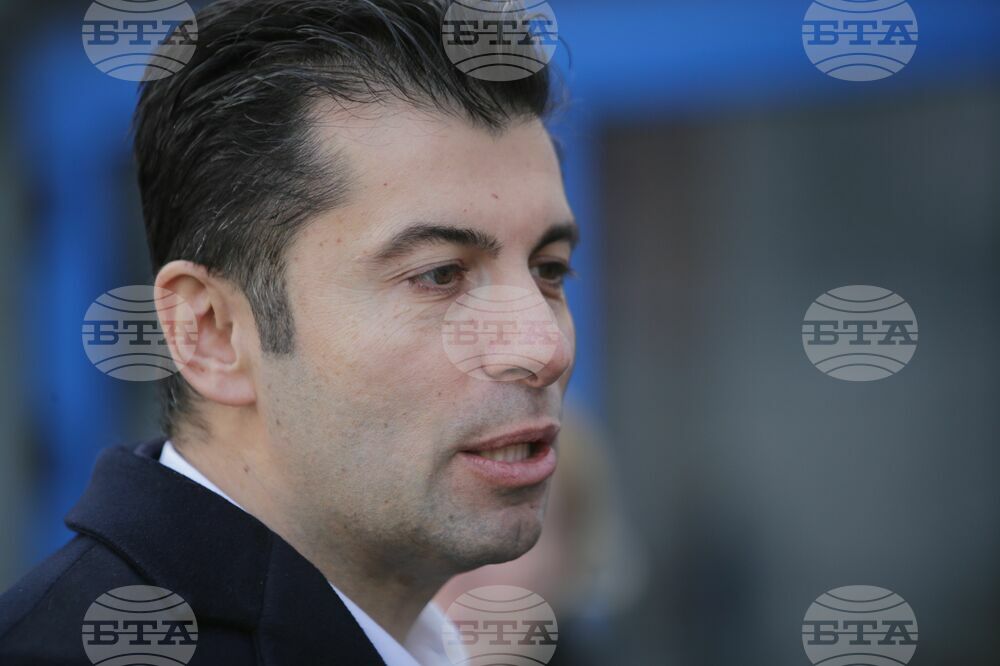 Continue the Change Open to Talks for Third-Mandate Cabinet