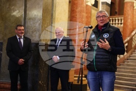 СУ - антарктическата фотоизложба