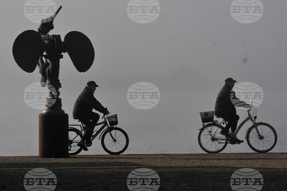 Бургас - пристанище - мъгла