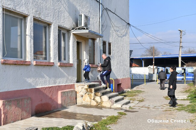 Община Сливен: Общината ремонтира пункта за храна от Детска млечна кухня в квартал „Речица“