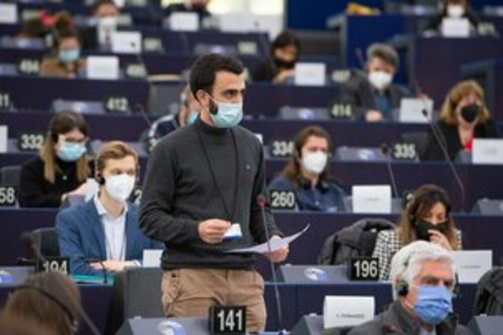 Препоръки за по-силна и независима икономика и миграцията ще обсъдят участниците в пленарната сесия на Конференцията за бъдещето на Европа