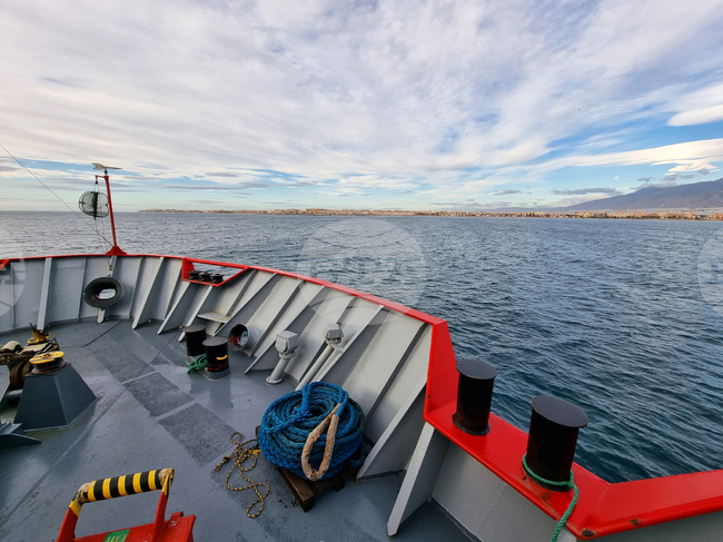 Научноизследователски кораб „Св. св. Кирил и Методий“ - Антарктида - ден 14 - Гибралтарски проток - преминаване - лошо време - изчакване