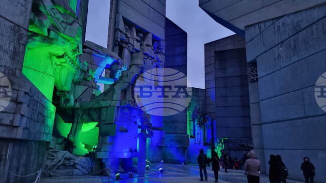 Мемориален комплекс „Създатели на българската държава“ ще бъде осветен в различни цветове за Международния ден на редките болести