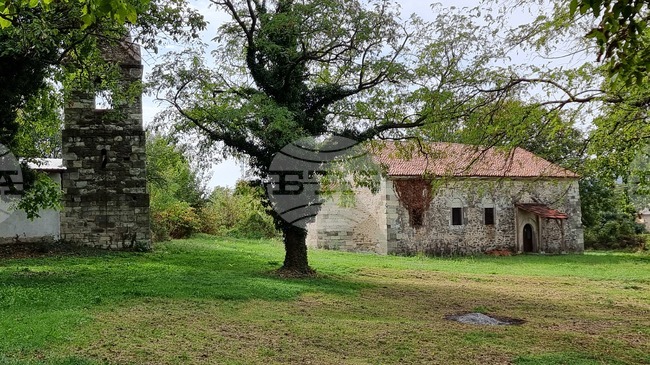 В хасковското село Мандра на Никулден започва дарителска кампания за спешен ремонт на местната църква „Света Неделя“