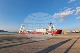 NAVAL RSV421 - Antarctica - Day 14 - Strait of Gibraltar - Crossing - Bad Weather - Waiting