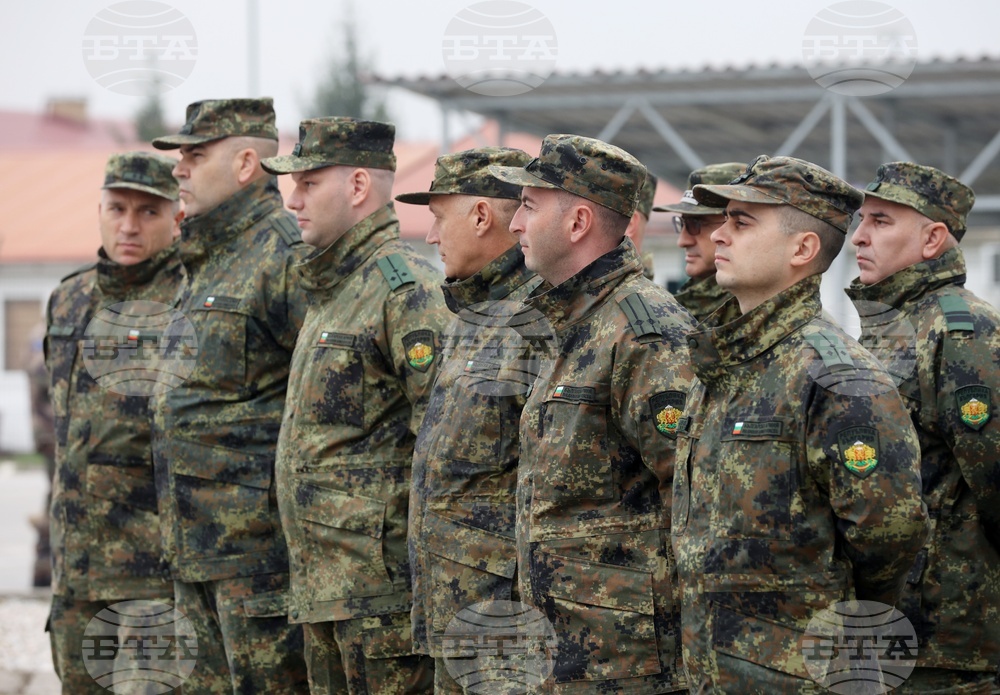 Босна и Херцеговина - Румен Радев - военна база „Бутмир“