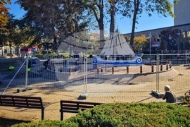 Бургас - открита сцена - ремонт