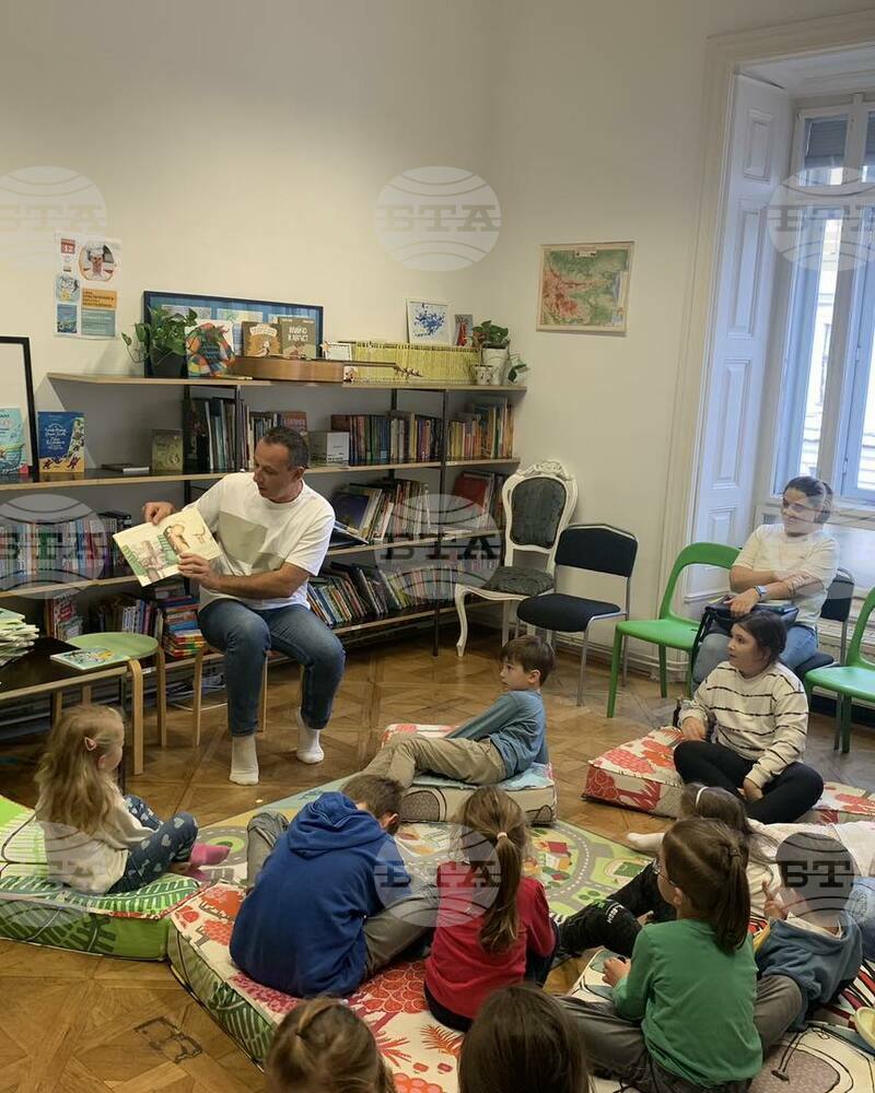 Детският писател Иван Раденков гостува на Книжен кът – Виена
