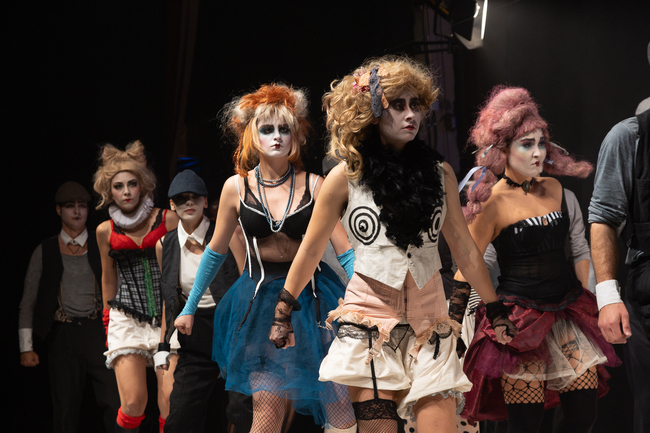 „Опера за три гроша“ по Бертолт Брехт ще гостува днес в Стара Загорa